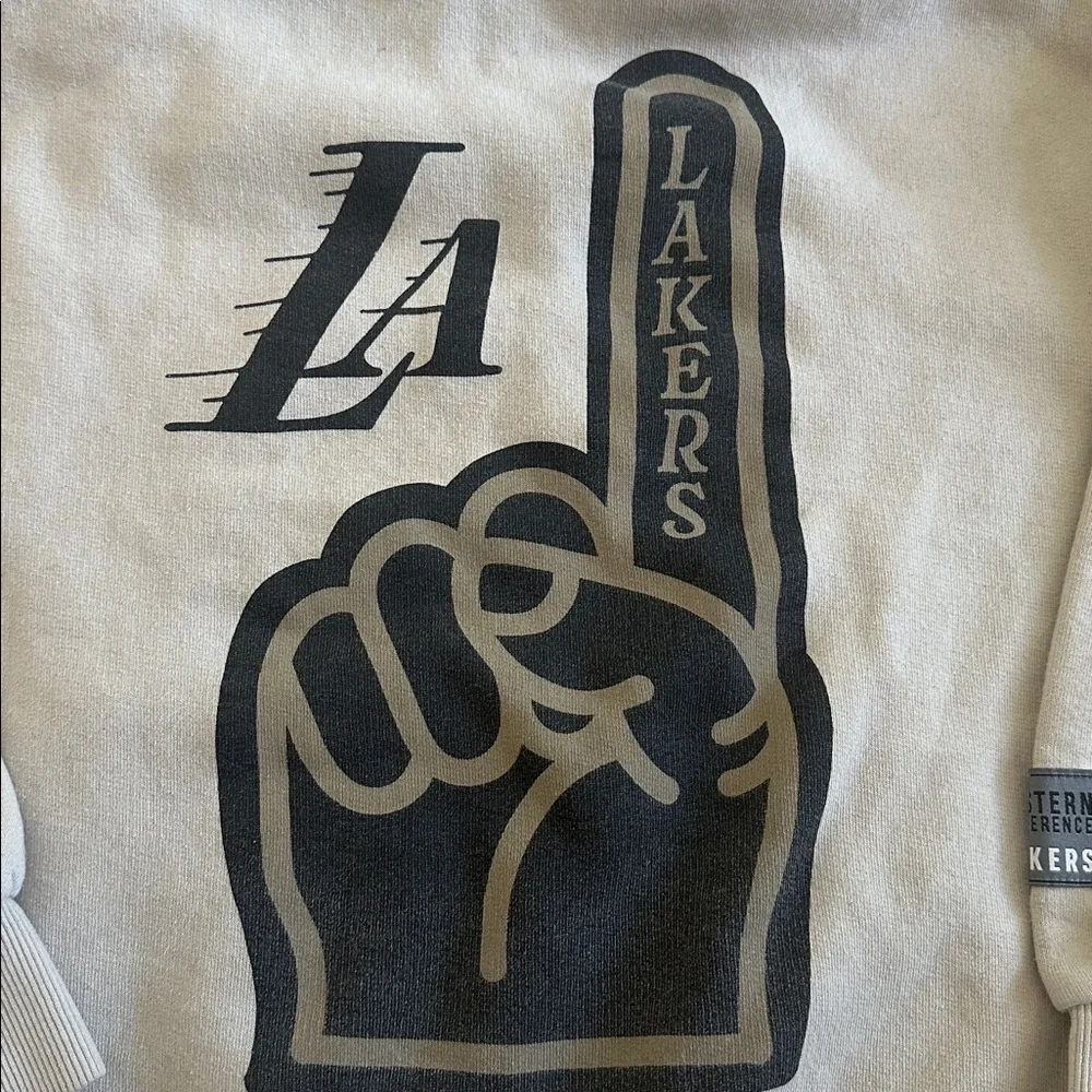 4/$25 Zara Cream NBA Los Angeles Lakers Hoodie Kids Sz 11-12